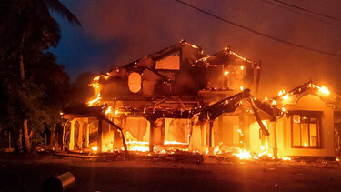 Έλληνας κάτοικος στη Σρι Λάνκα περιγράφει όσα διαδραματίζονται στη χώρα