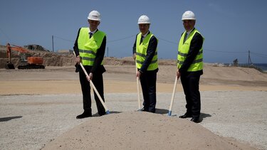 Ο ΑΔΜΗΕ ξεκινά την ηλεκτρική διασύνδεση της Σαντορίνης