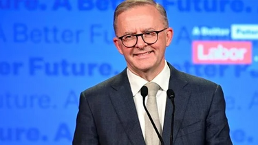 Ο επανεκλεγείς Αυστραλός πρωθυπουργός Αλμπανέζι είπε πως είχε μια «θερμή» συνομιλία με τον Τραμπ