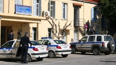 Διαμαρτυρία για τον 31χρονο τραυματία αστυνομικό στο Ρέθυμνο