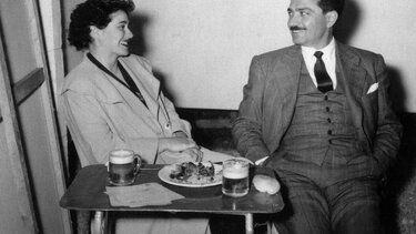 Την έκδοση του 15ου τόμου της σειράς "Μαρτυρίες" ανακοίνωσε η ΕΚΙΜ