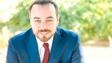 Η επανεκκίνηση του ΠΑΣΟΚ και το κλίμα που μεταφέρει στην Αθήνα ο Φραγκίσκος Παρασύρης!