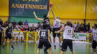 Όλα τα φώτα στο Αρκαλοχώρι: Ένα παιχνίδι, μια κατηγορία!