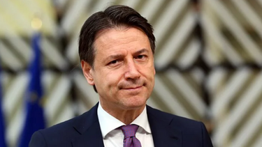 Ο Κόντε απαντά στον Ντι Μάιο: «Στηρίζω τον Ντράγκι»