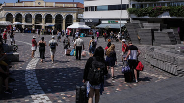 Κορωνοϊός: Θα οδηγήσει η παραλλαγή «Κένταυρος» το 7ο κύμα της πανδημίας στην Ελλάδα και πότε;