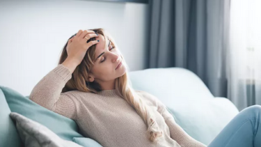 Τι είναι το σύνδρομο χρόνιας κόπωσης και πώς μας επηρεάζει