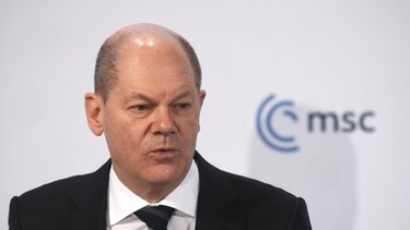 Σημαντική ομιλία για «σημείο καμπής» στην πολιτική της ΕΕ θα εκφωνήσει ο Σολτς στην Τσεχία