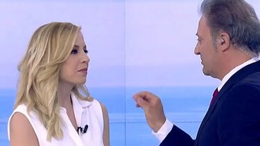 Το... ξεμάτιασμα του Δημήτρη Οικονόμου στη Μαρία Αναστασοπούλου on air