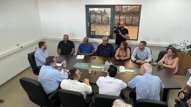 Για τα προβλήματα των αγροτών ενημερώθηκε ο Νίκος Ανδρουλάκης