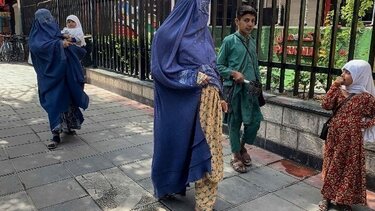 Η Διεθνής Αμνηστία καταγγέλλει κακοποιήσεις γυναικών και κοριτσιών στο Αφγανιστάν