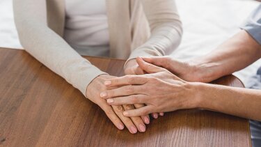 "Μιλάμε για μας και διασκεδάζουμε"!