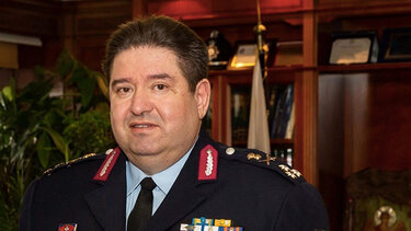 Χαράς ευαγγέλια για τον πρώην αρχηγό…παντρεύει γιο, βαφτίζει εγγονό!