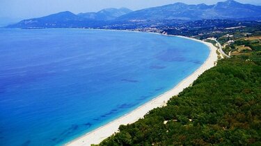 Αυτή είναι η μεγαλύτερη σε μήκος παραλία στην Ελλάδα