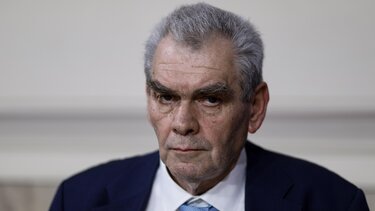 Με βαρύ κατηγορητήριο στο Ειδικό Δικαστήριο ο Δ. Παπαγγελόπουλος