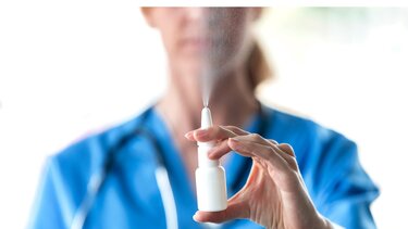 Κορωνοϊός: Τα ρινικά σπρέι σύμμαχος κατά των μεταλλάξεων 