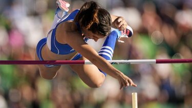 H 5η θέση της Στεφανίδη και η αγκαλιά του άνδρα της