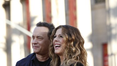 Τομ Χανκς: Έξαλλος με επιτήδειους που πήγαν να εκμεταλλευτούν τον καρκίνο της συζύγου του