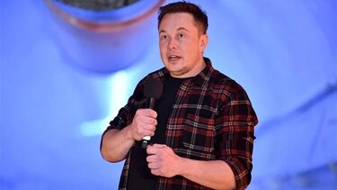 Μασκ: Ζήτησε την κλήτευση πληροφοριοδότη για το Twitter