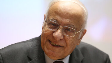 Ο Σύλλογος Φυσικών Κρήτης αποχαιρετά τον Δ. Σιμόπουλο