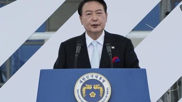 Ν. Κορέα: Προτείνει σχέδιο αρωγής με αντάλλαγμα την αποπυρηνικοποίηση της Β. Κορέας