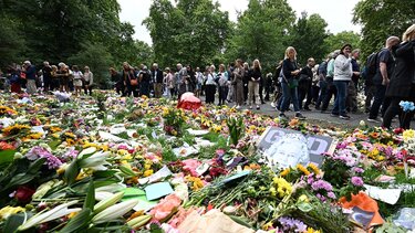 Βασίλισσα Ελισάβετ: Έκλεισαν οριστικά οι ουρές για το λαϊκό προσκύνημα