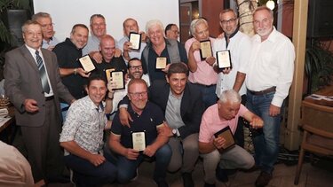 Χαμόγελα και συγκίνηση στην τιμητική εκδήλωση για φωτορεπόρτερ και εικονολήπτες της Κρήτης