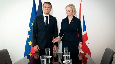 Λιζ Τρας και Εμανουέλ Μακρόν συμφώνησαν για εμβάθυνση της συνεργασίας Λονδίνου-Παρισιού 