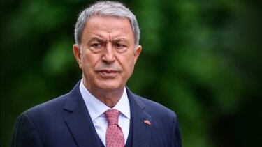 «Απαράδεκτο να κατέβει για την κακομαθημένη Ελλάδα», λέει το τουρκικό υπουργείο Άμυνας