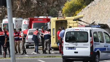 Σοκαριστικό τροχαίο στην Κωνσταντινούπολη: Καραμπόλα 4 λεωφορείων – Σχεδόν 100 τραυματίες