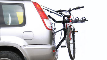 Τι πρέπει να προσέξουν οι οδηγοί που χρησιμοποιούν σχάρες ποδηλάτων