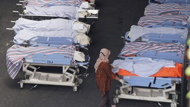 Με αίμα βάφτηκε αγώνας ποδοσφαίρου στην Ινδονησία