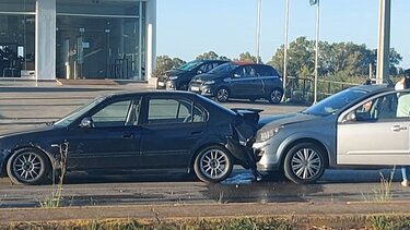 Καλαμάτα: Καραμπόλα 4 οχημάτων στη Νέα Είσοδο