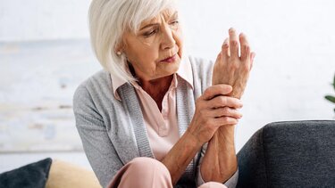 Οστεοαρθρίτιδα: Η πρωτεΐνη που προφυλάσσει τις αρθρώσεις