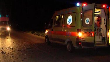 Αυτοκίνητο παρέσυρε άνδρα και την ηλικιωμένη μητέρα του