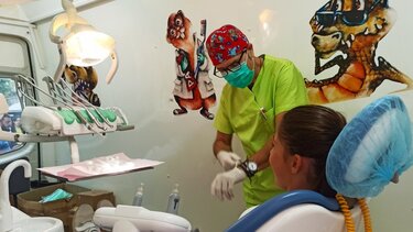 Δυνατό μήνυμα σε μικρούς και μεγάλους για την πρόληψη στην στοματική υγεία