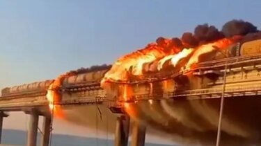 Κριμαία: Οκτώ συλλήψεις για την έκρηξη στη γέφυρα