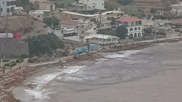 Κόβει την "ανάσα" η εικόνα της Λυγαριάς από ψηλά