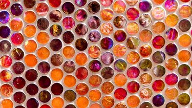 Ψηφιδωτά από χιλιάδες χάπια και κάψουλες!