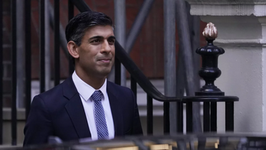 Ινδία: Ενθουσιασμός για τον Σούνακ -Βασικό θέμα στα ΜΜΕ της χώρας