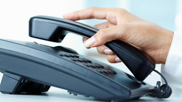 Μυστήριο με τον άγνωστο φαρσέρ: Πέντε τηλεφωνήματα για βόμβα σε μία ημέρα