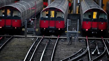 Βρετανία: Παραλύει σήμερα το σιδηροδρομικό δίκτυο λόγω 24ωρης απεργίας