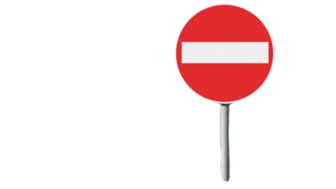 Τα οχήματα επέστρεψαν στην οδό Γιαννίκου, η σήμανση όχι!