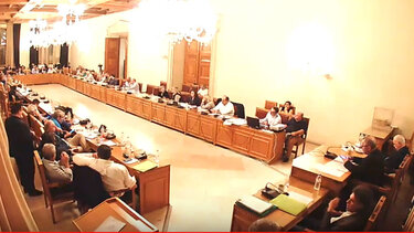 Ο προϋπολογισμός φέρνει γκρίνια και τριβές στη Λότζια!