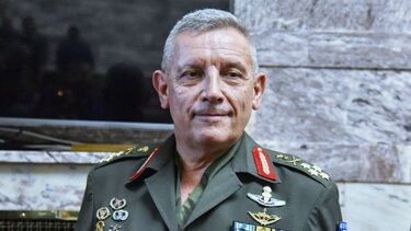 Κωνσταντίνος Φλώρος: "Συνεχίζω απερίσπαστος την εκτέλεση των καθηκόντων μου επ’ ωφελεία της πατρίδας"