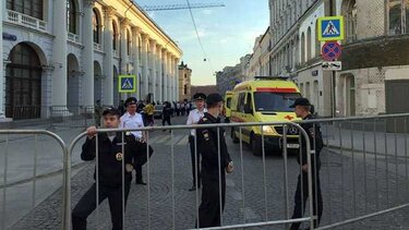 Δεκατρείς νεκροί από πυρκαγιά σε καφέ στη Ρωσία