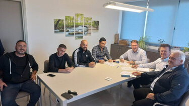 Το Σγουροκεφάλι αποκτά σύγχρονο γήπεδο ποδοσφαίρου 5x5