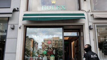 Ένοπλη ληστεία στη Rolex: Η λεπτομέρεια που θα κάνει δύσκολη τη ζωή των ληστών
