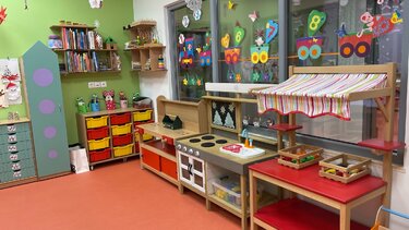 Ξεκινούν σήμερα οι αιτήσεις για 91 προσλήψεις στους Βρεφονηπιακούς Σταθμούς της ΔΥΠΑ