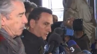 Το χιουμοριστικό σχόλιο Δημητρακόπουλου για τα γαλλικά του!