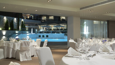 Ζήστε τη μαγεία των γιορτών στο Galaxy Hotel Iraklio!